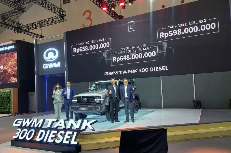 GWM Tank 300 Diesel Meluncur di GIIAS 2025, Mampu Tarik Truk 17,5 Ton!