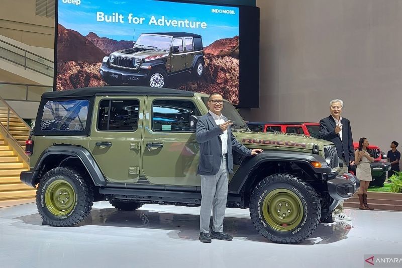 Hanya 6 Unit! Jeep Willys GIIAS 2025 Hadir Terbatas, Simbol Sejarah Otomotif Dunia