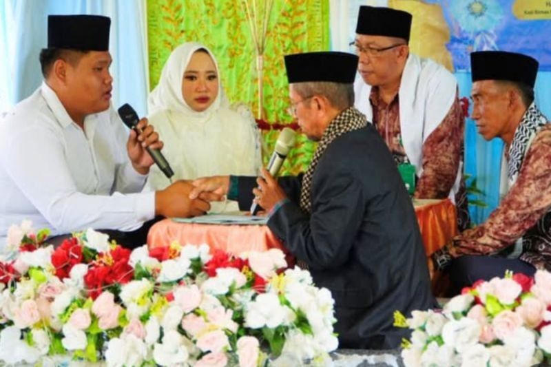 25 Pasangan Ikuti Nikah Massal di Tanah Laut: Upaya Cegah Pernikahan Tak Tercatat dan Wujudkan Keluarga Sakinah