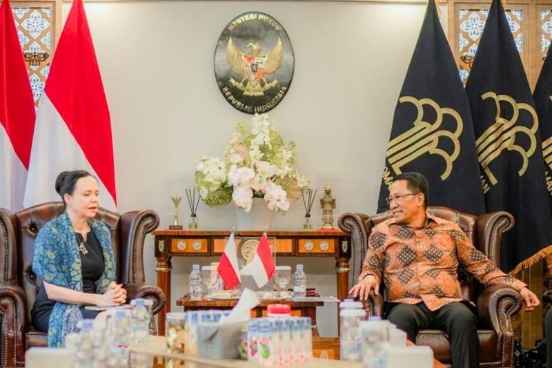 Fakta Menarik: Polandia Jadi Presiden Uni Eropa 2025, Perjanjian MLA dengan Indonesia Perkuat Kepercayaan Investor Global