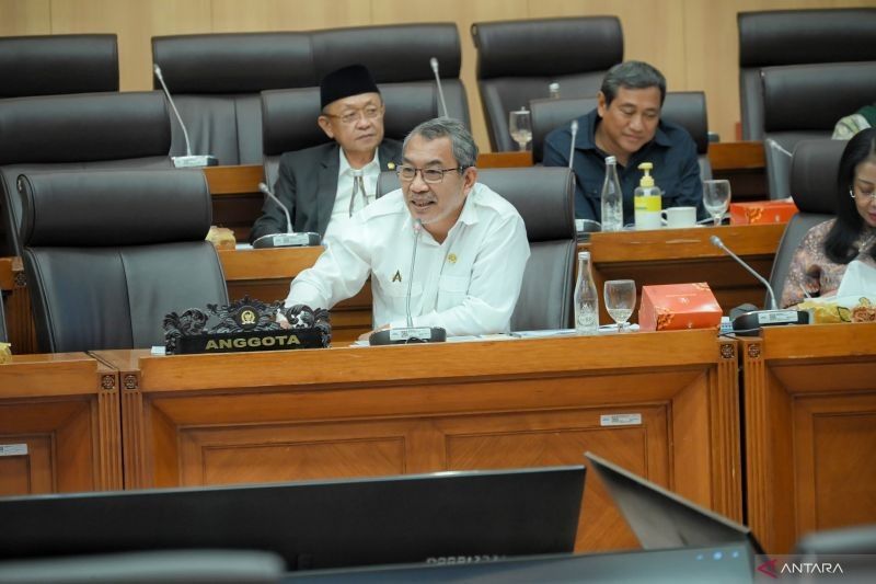 Fakta Mengejutkan: Ribuan Desa Belum Teraliri Listrik, DPR Apresiasi Upaya Pemerintah Wujudkan Keadilan Energi di Wilayah 3T