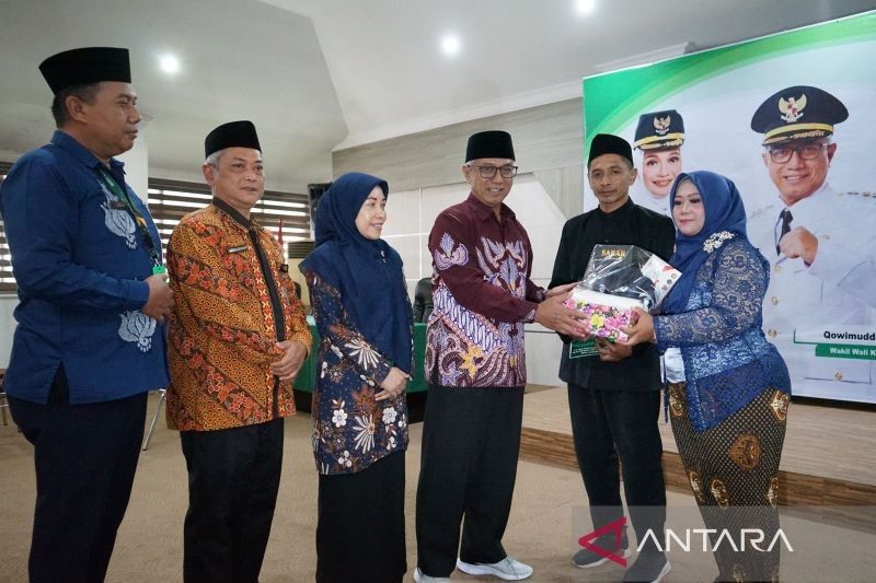 Koper Pengantin: Ribuan Pasutri di Kediri Difasilitasi Sidang Isbat Nikah, Jamin Legalitas & Hak Anak