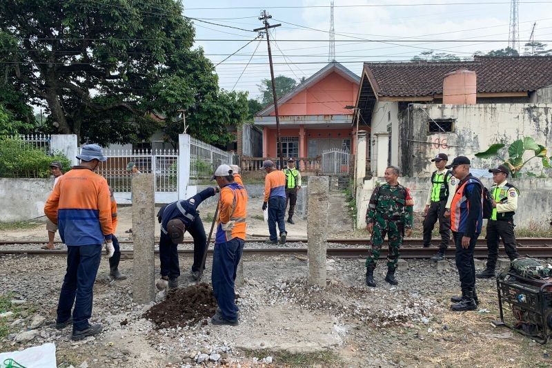 Fakta: KAI Jakarta Tutup 32 Perlintasan Liar Sejak Januari 2025, Upaya Peningkatan Keselamatan Perjalanan KA