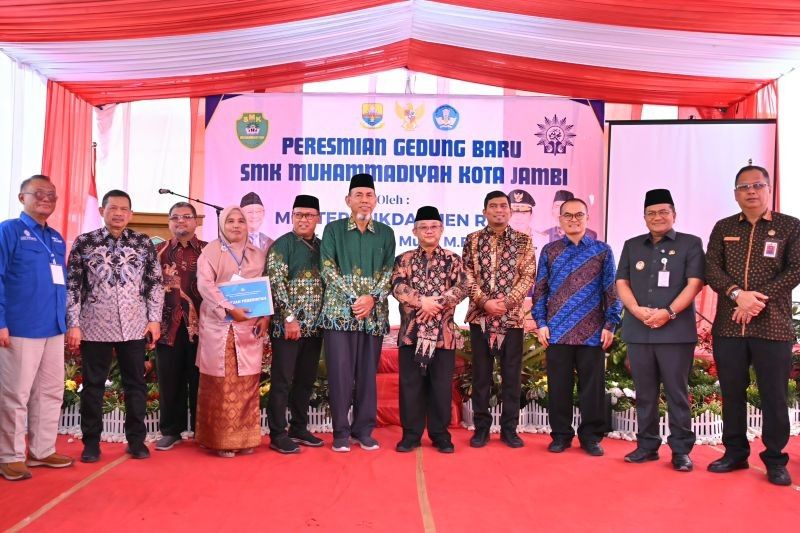 Terobosan Pendidikan: 4 SMK Jambi Kini Berstatus BLUD, Siap Mandiri Ekonomi!