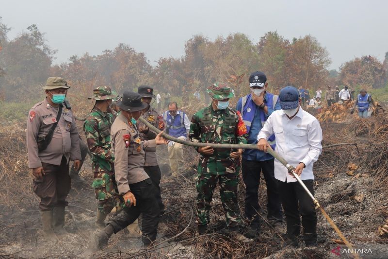 Hujan Buatan Padamkan Seluruh Titik Panas di Riau: 20,8 Ton Bahan Semai Efektif Atasi Karhutla