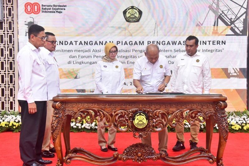 Tahukah Anda? Pimpinan Kementerian ESDM Tandatangani Piagam Pengawasan Internal, Perkuat Integritas & Akuntabilitas
