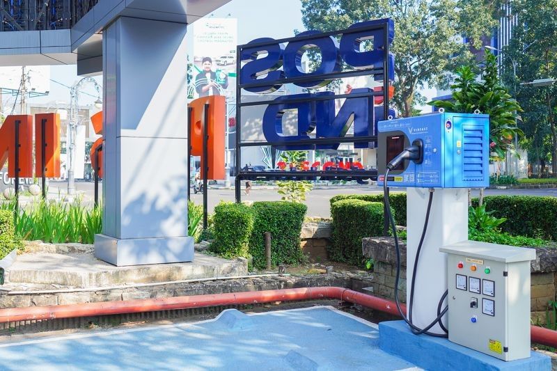 Terungkap! PT Pos Properti Bangun 1.823 Titik Stasiun Pengisian Kendaraan Listrik di Seluruh Indonesia