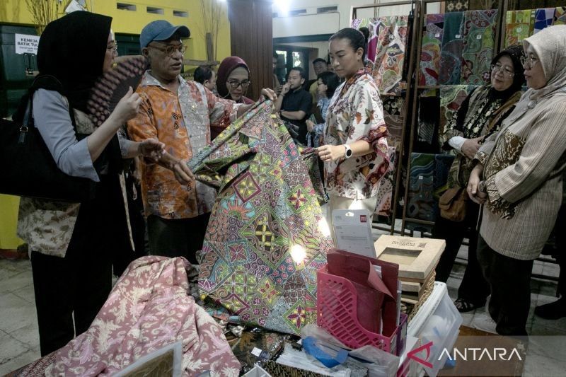 Fakta Menarik: Komisi VII DPR RI Sebut Ekonomi Kreatif Lokal Mampu Bersaing Global dan Ungguli Mancanegara