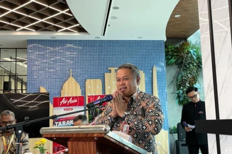 Antrean Truk Mengular, Khofifah Minta Penambahan Kapal Pelabuhan Ketapang dan Aktifkan Pelabuhan Jangkar