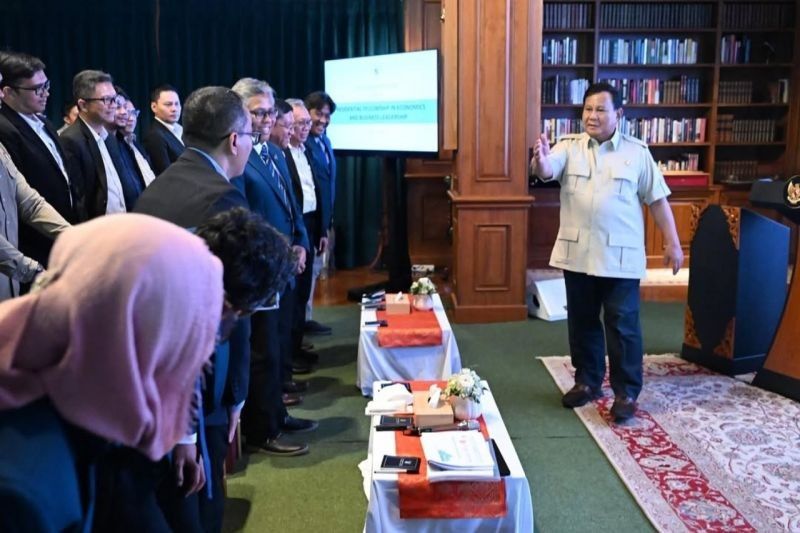 Mengejutkan, Ini Alasan Prabowo Siapkan 82 Profesional Muda untuk Posisi Strategis
