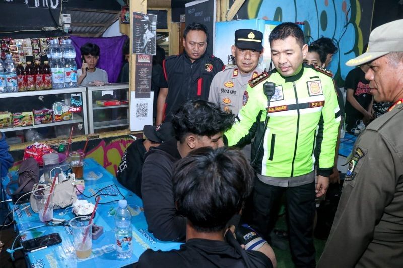 Patroli Keamanan Akhir Pekan: Kunci Polisi Metro Tangerang Kota Cegah Premanisme
