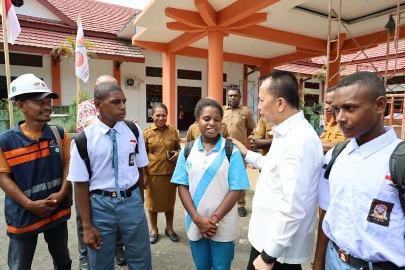 Fakta Unik di Balik Sekolah Rakyat Papua: Pj Gubernur Ungkap Kunci SDM Unggul Lewat Asrama