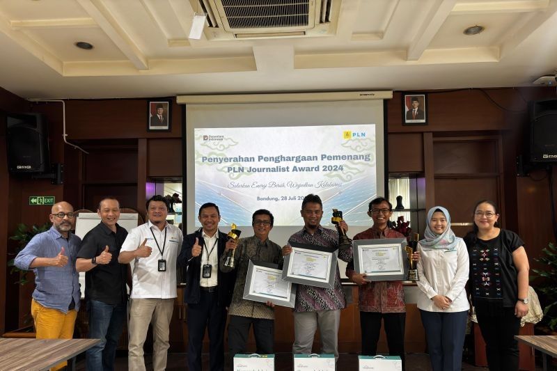Dua Jurnalis ANTARA Sabet Juara di PLN Journalist Award 2024: Bukti Dedikasi Jurnalisme Berkualitas