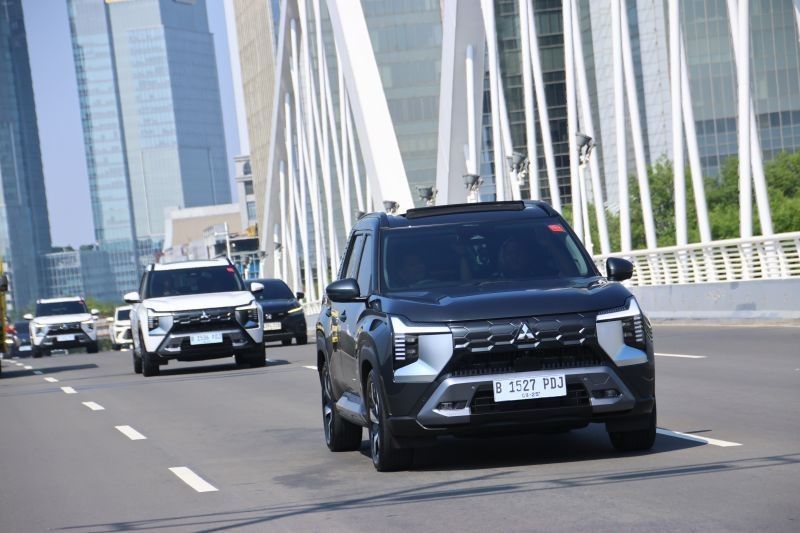 Wow, Mitsubishi Destinator Laris Manis: Tembus Ribuan Unit dalam Hitungan Hari di GIIAS 2025!