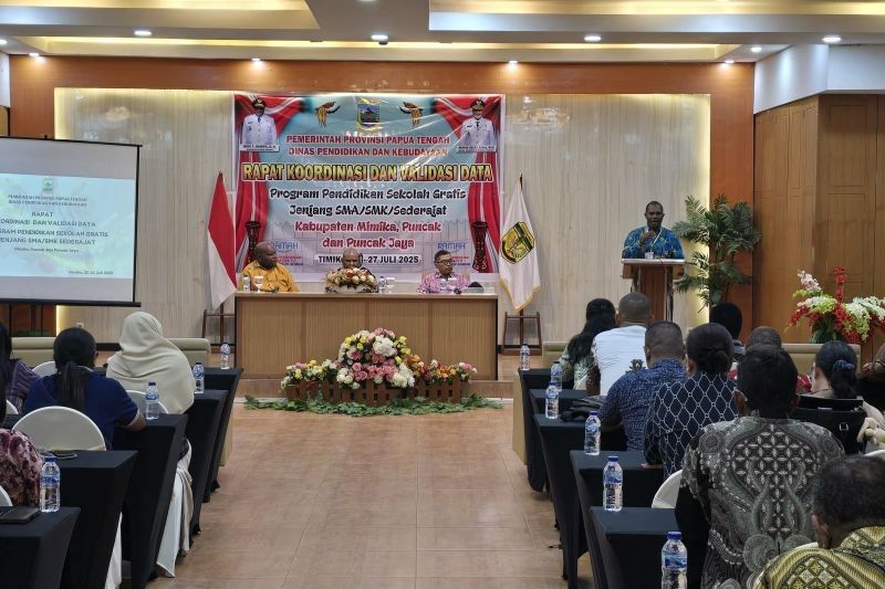 Fakta Mengejutkan: 205 Ribu Anak Tak Sekolah di Papua Tengah, Pemprov Gencarkan Validasi Data Program Pendidikan Gratis