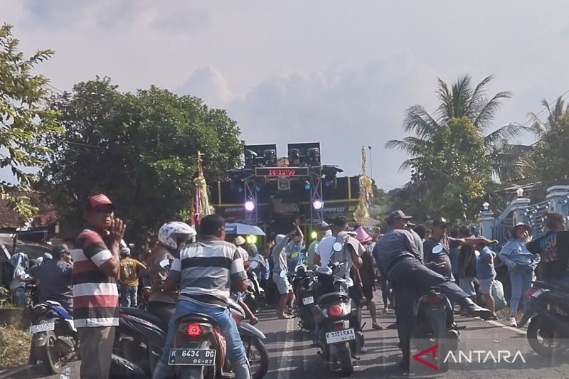Sulitnya Penanganan Truk 'Sound Horeg' Milik Perorangan: KNKT Ungkap Bahaya Korsleting dan Ketidakstabilan