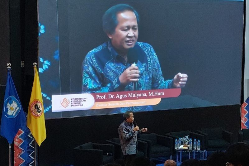 Kemenbud RI Tampung Saran Tokoh Kalsel, 95% Draf Buku Sejarah Indonesia 2025 Rampung