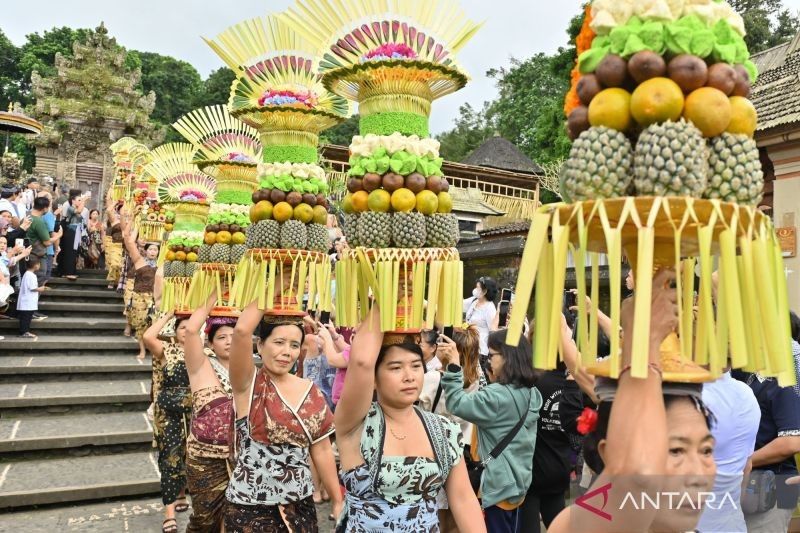Mengapa Pariwisata Indonesia Kalah dari Thailand? Ternyata 'Special Event' Belum Digarap Maksimal untuk Gaet Wisman!