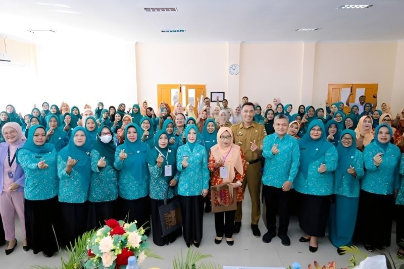 Fakta Menarik: Pemprov Sulteng Gelar Pelatihan Seni Merias dan Merangkai Bunga untuk Pemberdayaan Ekonomi Perempuan