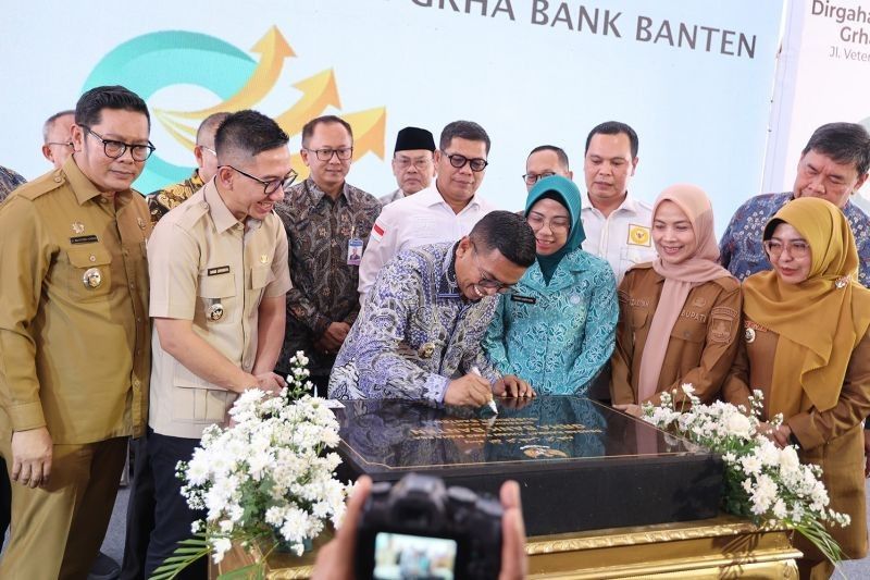 Fakta Menarik: Bank Banten Didorong Jadi Pilar Ekonomi Daerah Inklusif, Gubernur Banten Tegaskan Peran Pentingnya
