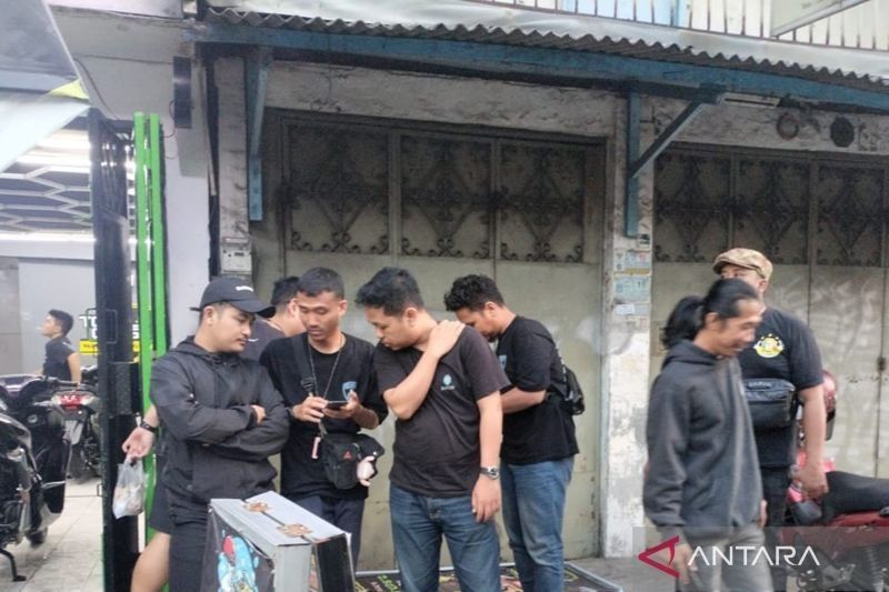 Terungkap! Detik-detik Pencurian Bersenjata Api di Jelambar Jakbar, Pelaku Lepaskan Tembakan