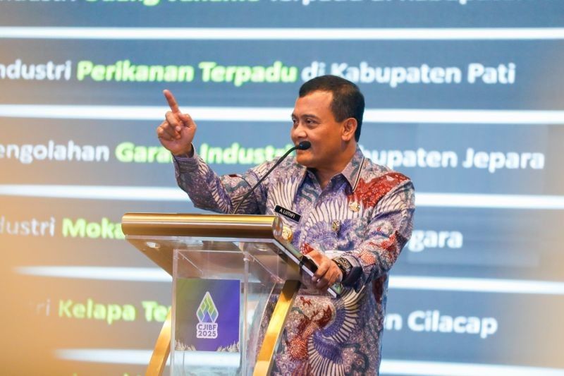 Fakta Unik: Jateng Tawarkan 15 Proyek Unggulan di CJIBF 2025, Jamin Kemudahan Investasi Jawa Tengah