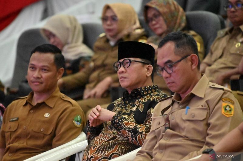 Tahukah Anda 71% Penduduk RI Tinggal di Desa? Mendes PDTT Dorong Pejabat Desa Bersatu Sukseskan Program Pemerintah