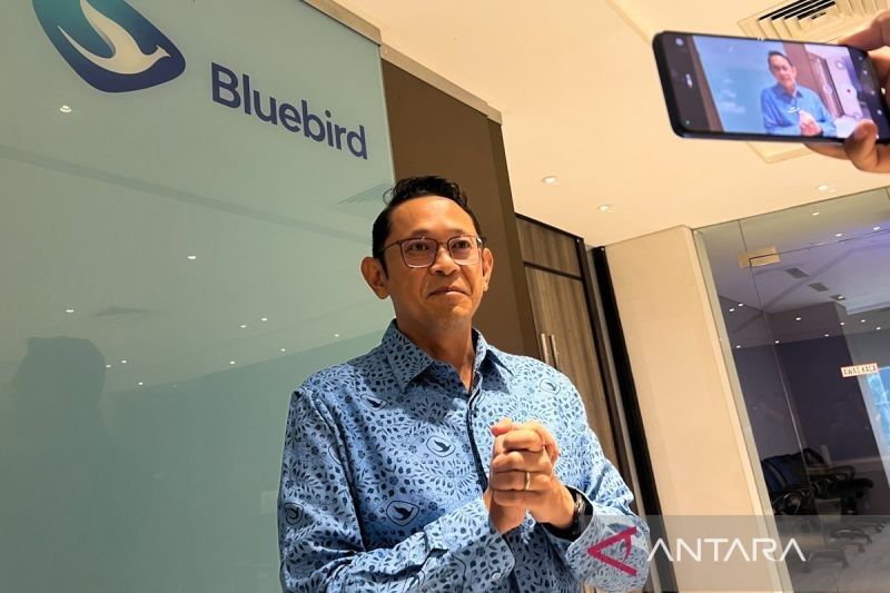 Fantastis! Pendapatan Bluebird Tembus Rp2,67 Triliun di Semester I 2025, Apa Rahasianya?