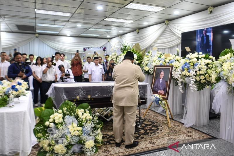 Mengenang Kwik Kian Gie: Sosok Penjaga Nurani Publik dalam Skandal BLBI yang Rugikan Negara