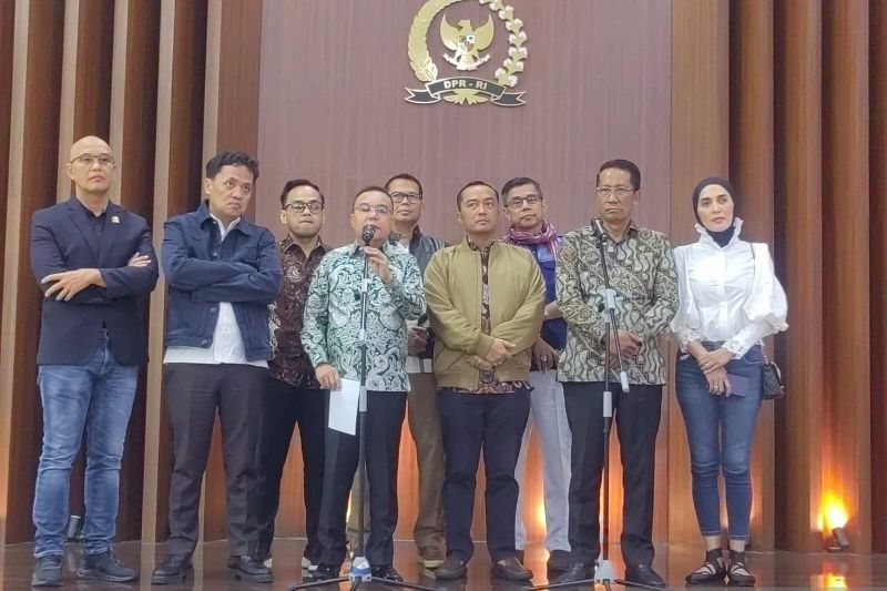 DPR Setujui Abolisi Tom Lembong: Mengapa Mantan Mendag Ini Diberi Pengampunan?