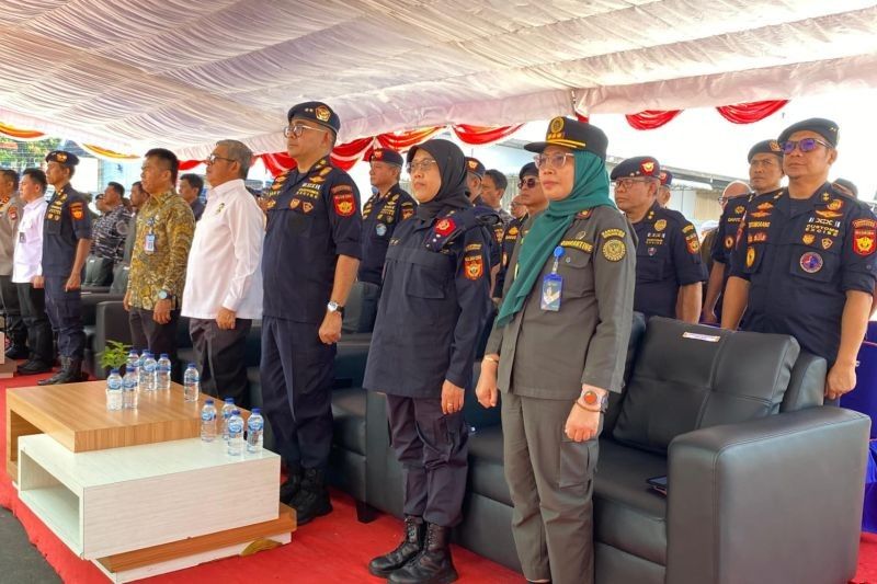 Fantastis! 824,5 Ton Penyelundupan Komoditas Ilegal di Kepri Berhasil Digagalkan Tim Gabungan
