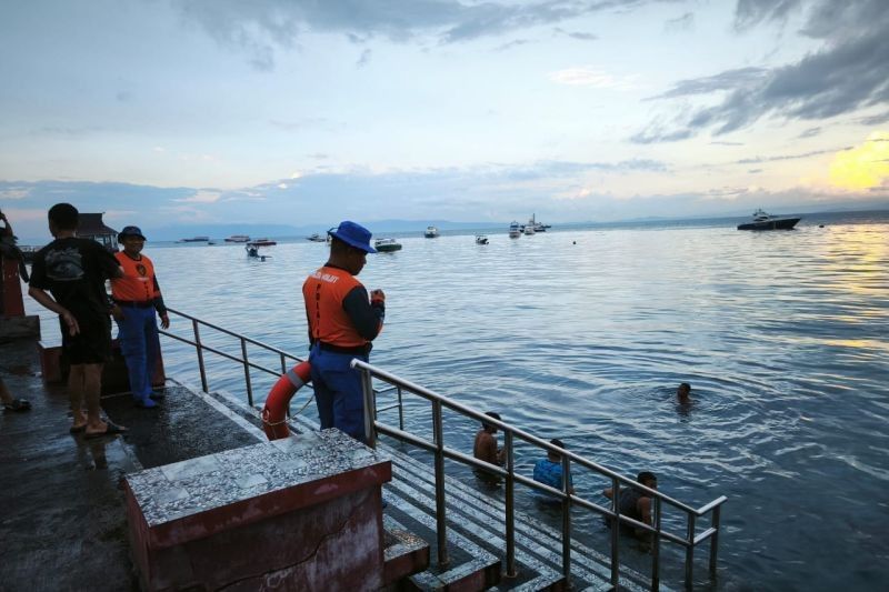Fakta Unik: Ditpolairud Polda Malut Perketat Pengawasan Wisata Ternate, Antisipasi Kecelakaan di Pantai Falajawa