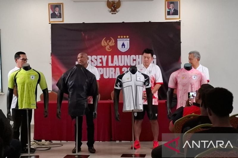 Filosofi Ikan Terbang di Balik Jersei Persipura Terbaru untuk Championship 2025/2026: Simbol Kebangkitan Mutiara Hitam