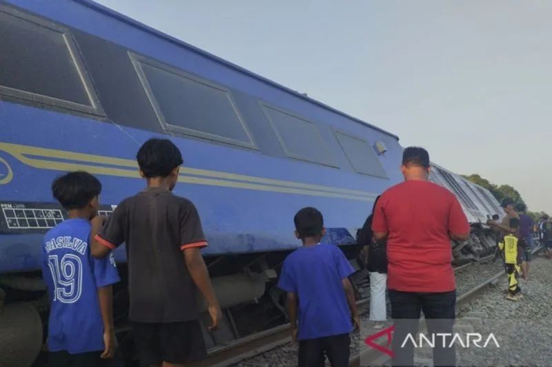 Anjloknya KA Argo Bromo Anggrek Picu Pembatalan Perjalanan Kereta Api Taksaka dan Manahan oleh KAI Daop 6 Yogyakarta