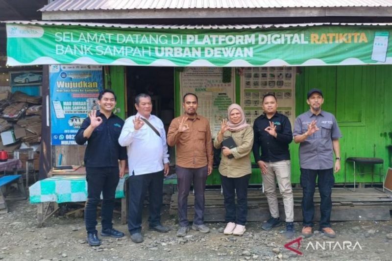 Inovasi Lingkungan: Bank Sampah Digital Ratikita.id di HST Kalsel Dibina KLH, Kini Miliki Ribuan Nasabah!