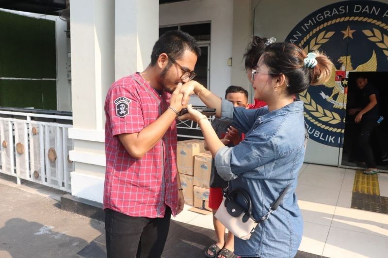 Tangis Haru TIKUK: Satu-satunya Narapidana Rutan Serang yang Bebas Berkat Amnesti Presiden Prabowo