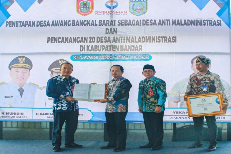 Fakta Unik: Desa Awang Bangkal Barat Jadi yang Kedua! Gubernur Kalsel Ajak Masyarakat Aktif dalam Pengawasan Pelayanan Publik
