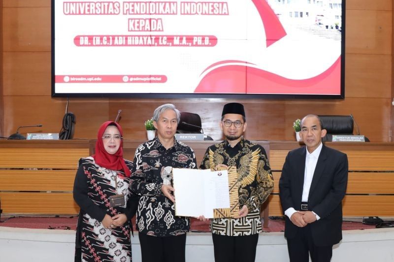 Tahukah Anda? Ustaz Adi Hidayat Kini Resmi Jadi Dosen Tetap di UPI, Siap Dongkrak Peringkat Dunia