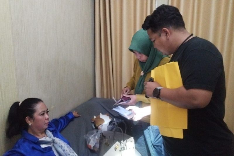 Terungkap! Modus Licik Pencurian Kalung Emas Rp50 Juta di Kelapa Gading, Pelaku Wanita Berhasil Ditangkap Polisi