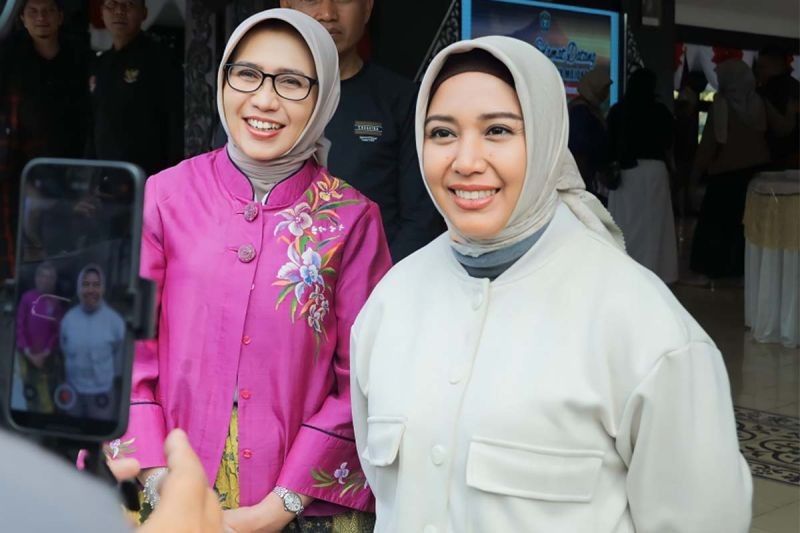 Silaturahmi Kepala Daerah: Uniknya Dua Pemimpin Perempuan Bersinergi Kembangkan Wisata dan Layanan Publik