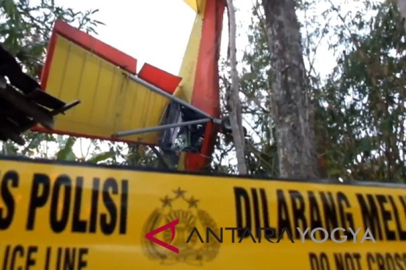 Tragis: Pilot 'Red Wolf' Meninggal Dunia dalam Insiden Pesawat Ringan FASI Jatuh di Bogor