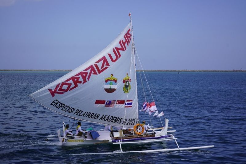 Fakta Unik Perahu Sandeq: Ekspedisi Pelayaran Akademis Korpala UNHAS Lintasi 4 Negara, Jaga Warisan Bahari