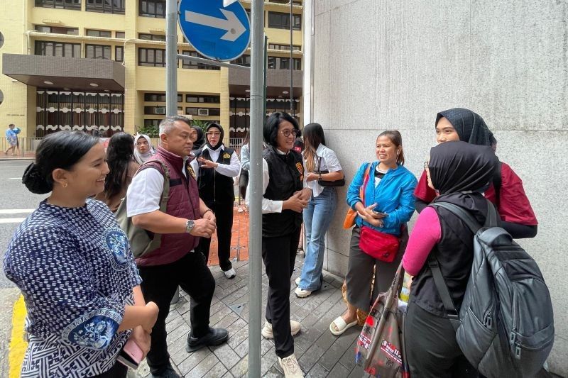 Tahukah Anda, Polri Kini Hadir Langsung di Hong Kong? Begini Cara Polri Lindungi PMI Hong Kong
