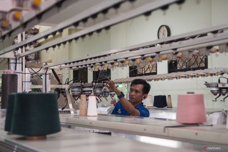 Mengapa Penolakan Bea Masuk Anti-Dumping (BMAD) Ancam Industri Tekstil Nasional? APSyFI Bertemu Kemendag