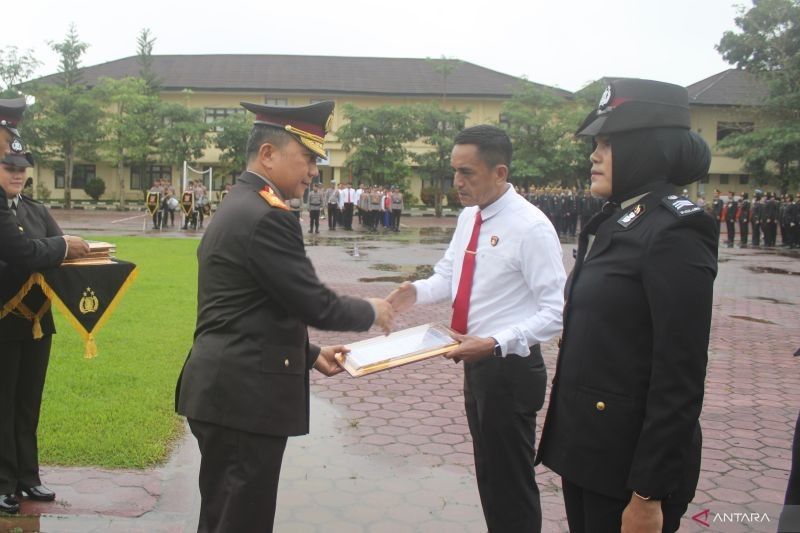 Trivia Mutasi Polri: Brigjen Amur Chandra Resmi Jabat Kadivhubinter Polri, Gantikan Irjen Krishna Murti