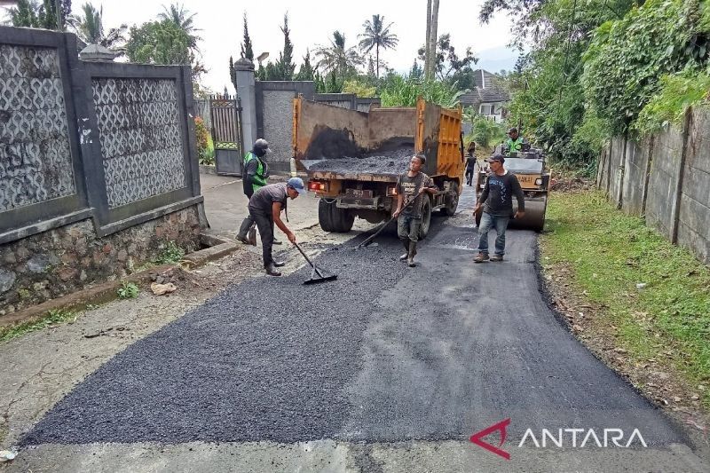Fakta Menarik: Pemkab Bogor Genjot Peningkatan Kualitas Jalan Bogor, Targetkan Pemerataan Pembangunan 2025