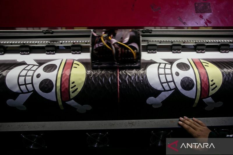 Fakta Unik: Menteri Setneg Izinkan Pengibaran Bendera One Piece sebagai Ekspresi Kreativitas