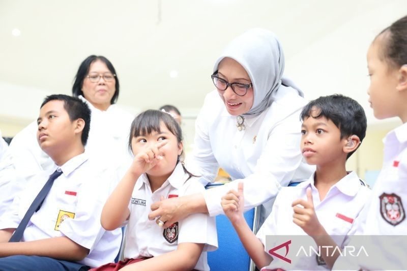 Tahukah Anda? Menteri PPPA Dampingi Ratusan Siswa SLB Semarang Jalani Program Cek Kesehatan Gratis