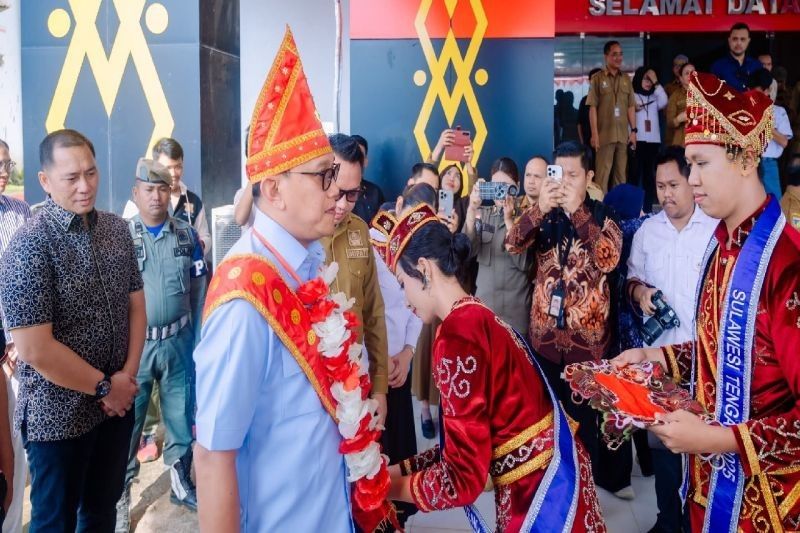 Menteri Ajak Masyarakat Morut Siapkan Diri Jadi Pekerja Migran Indonesia, Gaji Bisa Sangat Besar!