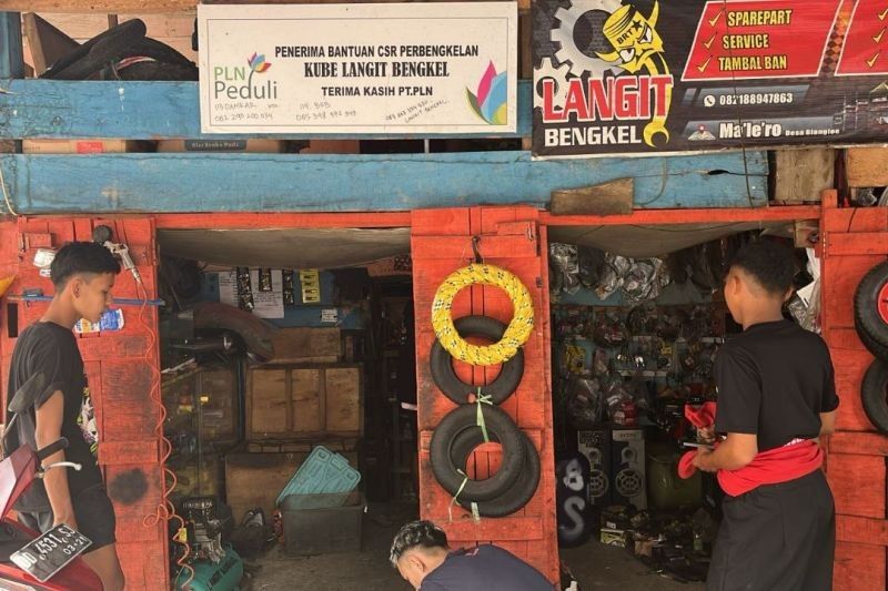 Dari Rp2 Juta Jadi Rp40 Juta: Kisah Sukses KUBE Bantaeng Berkat Program TJSL PLN UIP Sulawesi